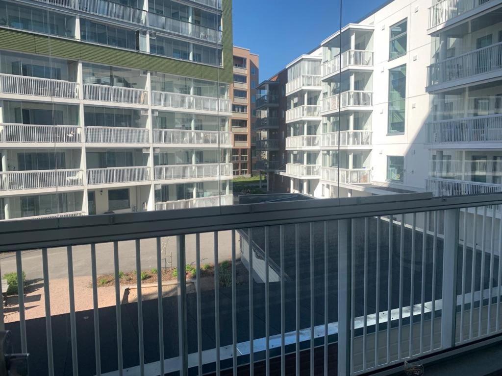 Modern One Bedroom Apartment Nearby Airport Vantaa Extérieur photo